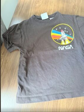 ZARA - 18/24 months - Kids' Black Graphic Tee with Space Shuttle Logo